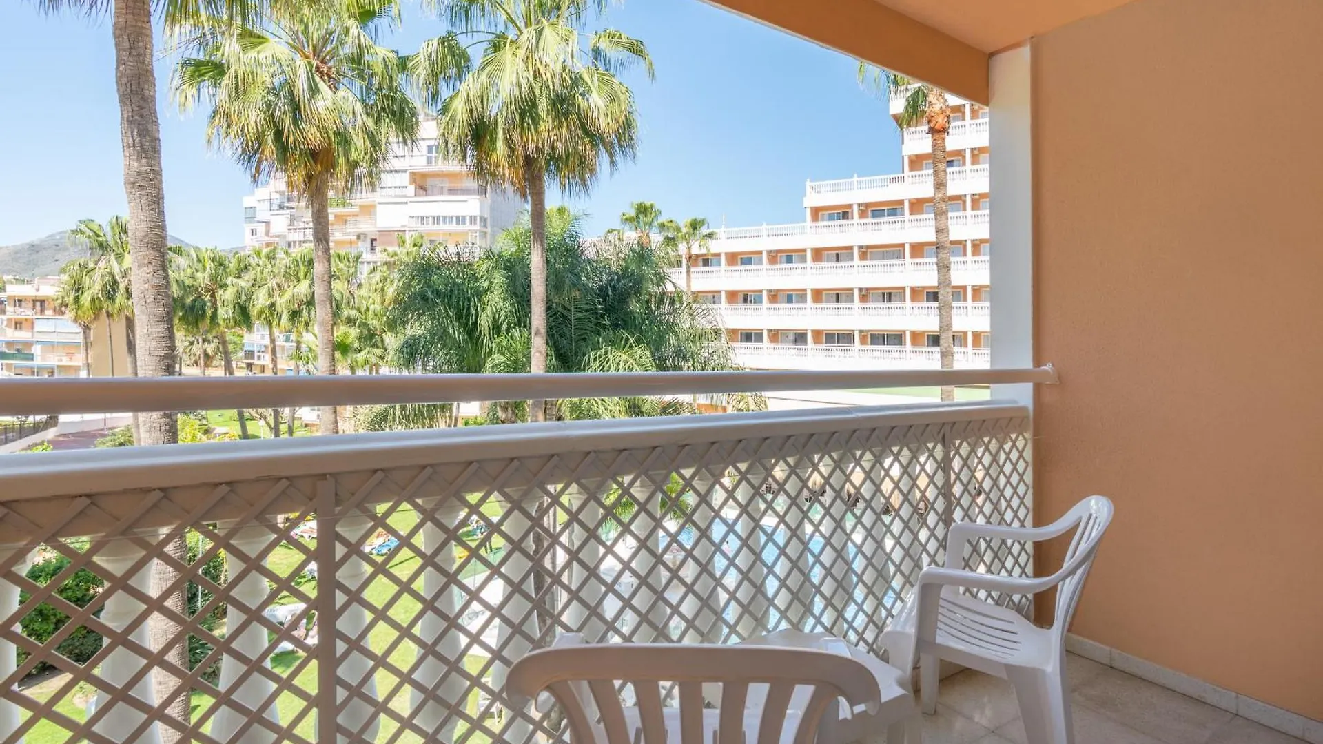 ****  Hotel Parasol By Dorobe Torremolinos Spain